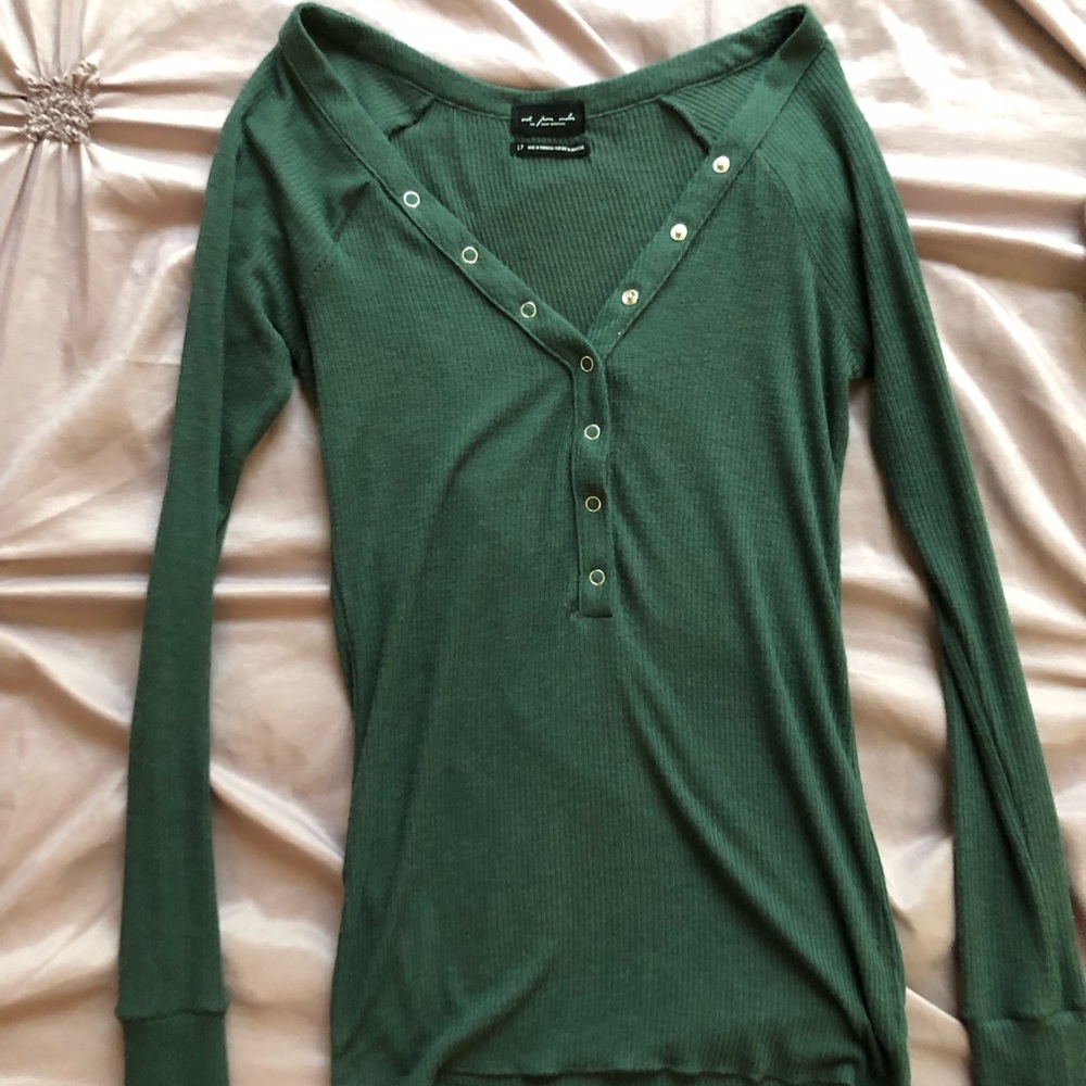 Long sleeve green shirt